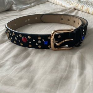 Funky bedazzled belt